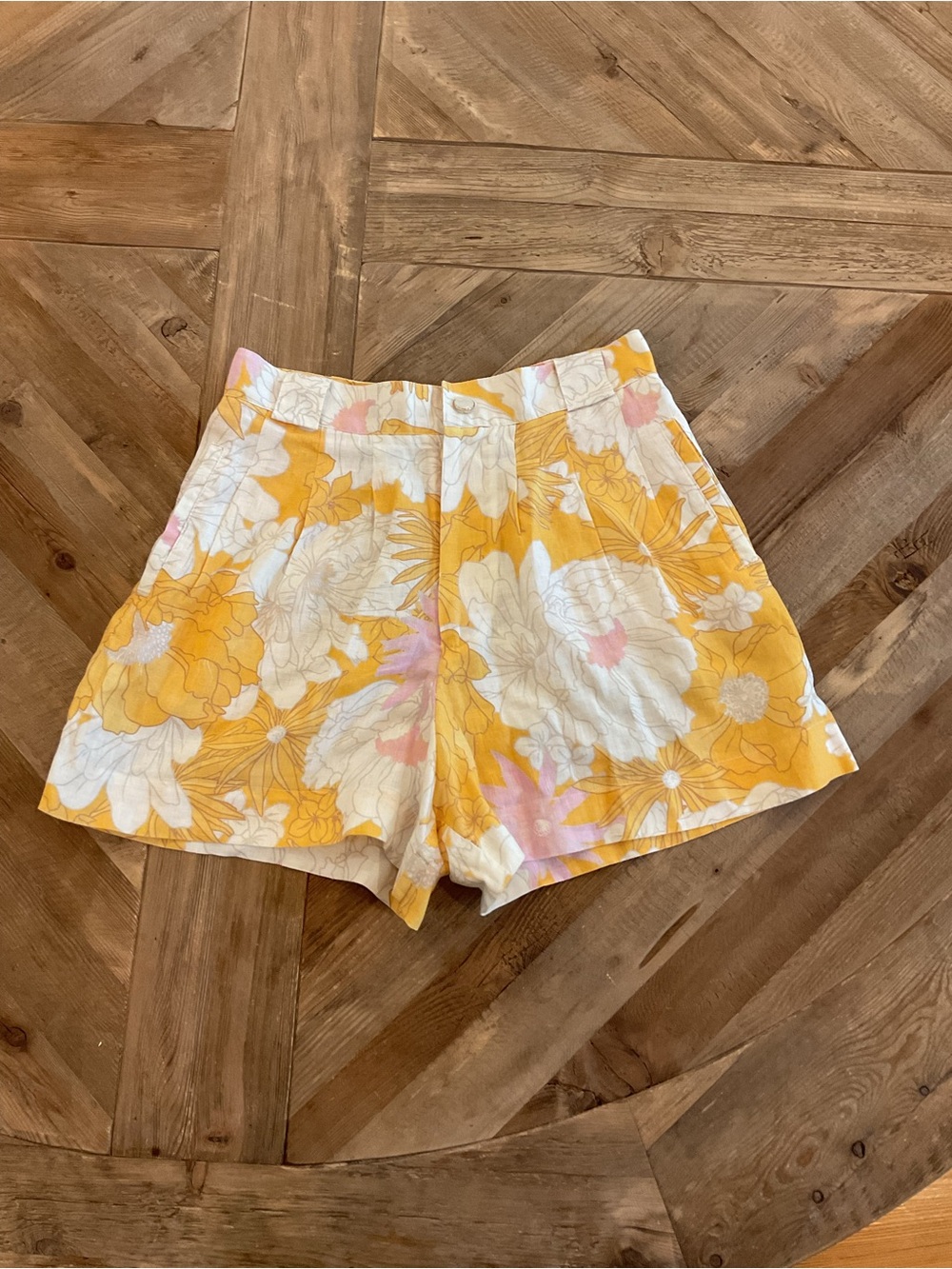Ephemera 100% Linen Floral High Rise Tailored Shorts US 6